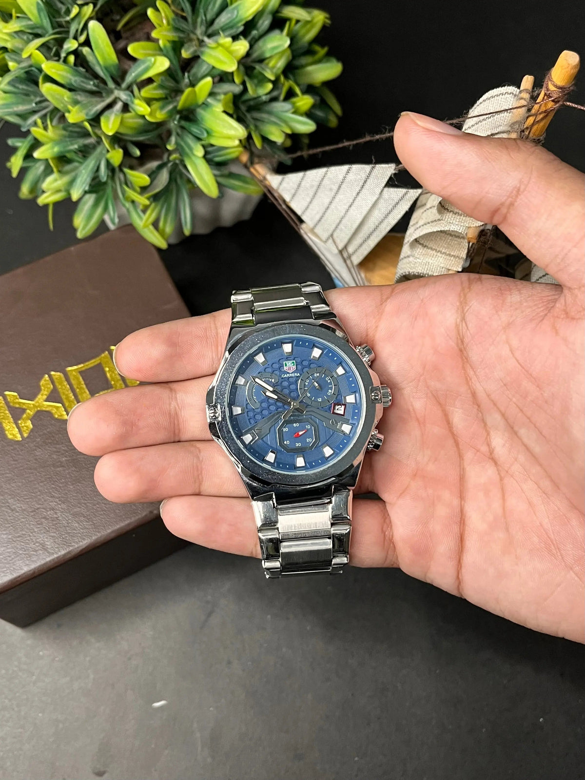 Carrera Chronograph Quartz Watch –  Blue Textured Dial AXIOM