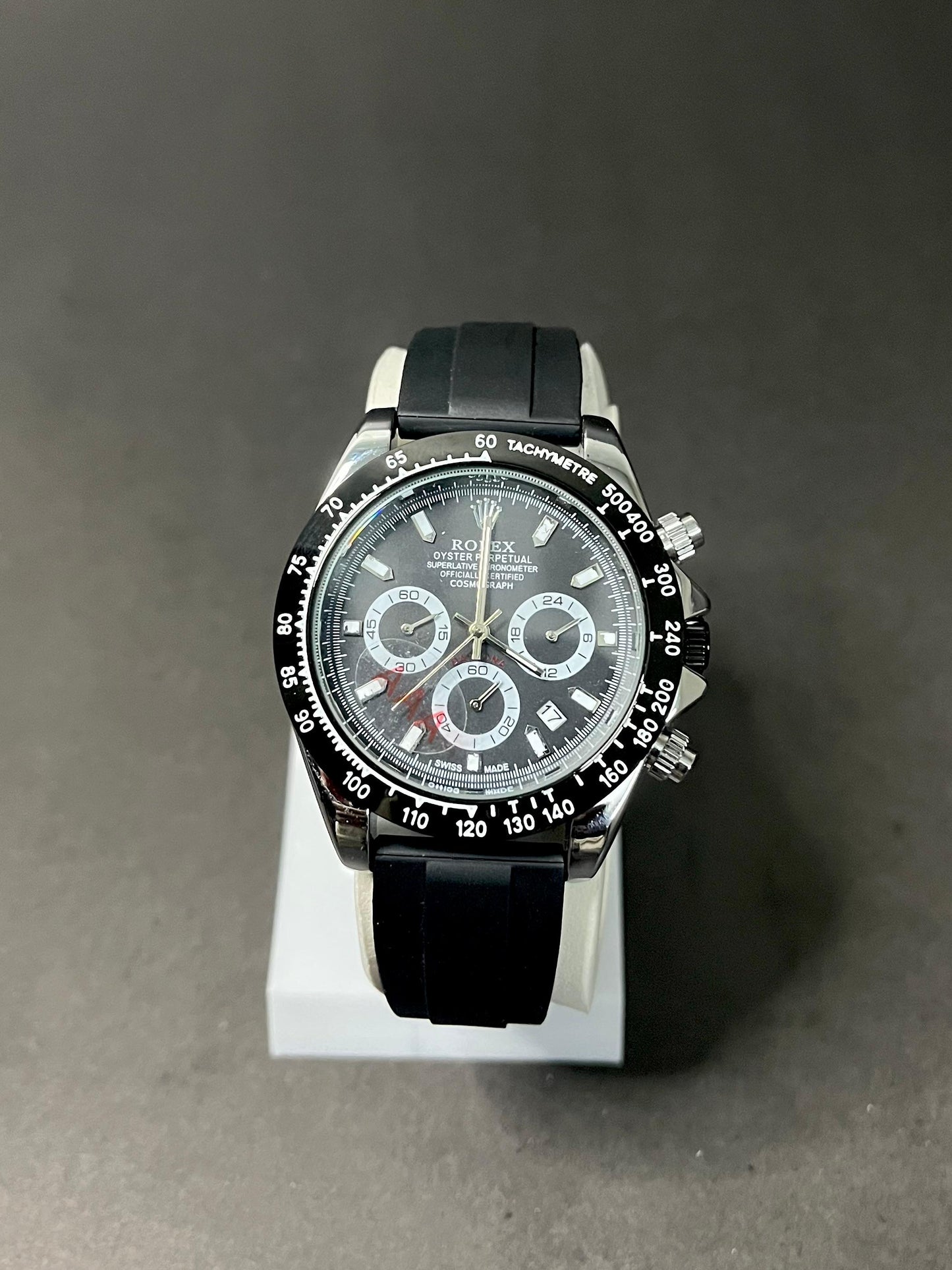 Rolex Cosmograph Daytona Chronograph Watch - Silver Dial