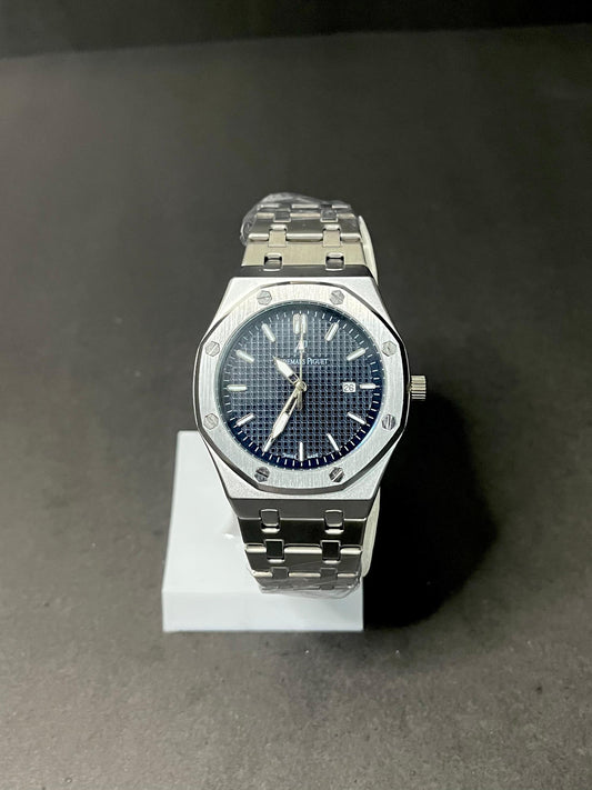AP Royal Oak–Black Tapisserie Dial