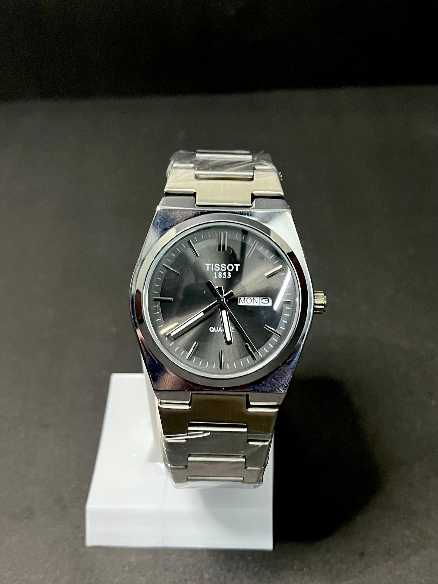 Tissot Men's Quartz Watch - Blue Dial
