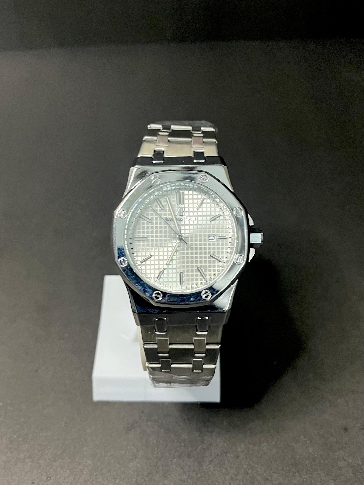 AP Royal Oak–White Tapisserie Dial